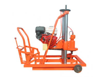 脚蹬式钻孔取芯机